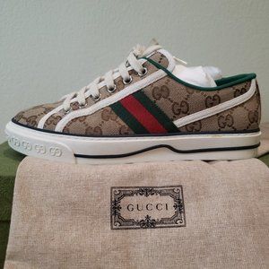 Gucci Womens 1977 Sneaker